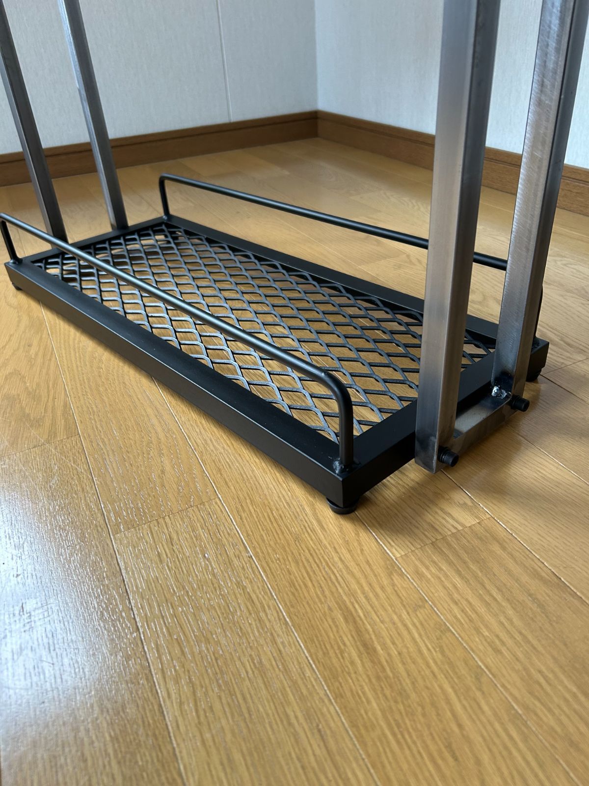 キッチン3段シェルフ スタイリッシュ オシャレ アイアン家具 - メルカリ