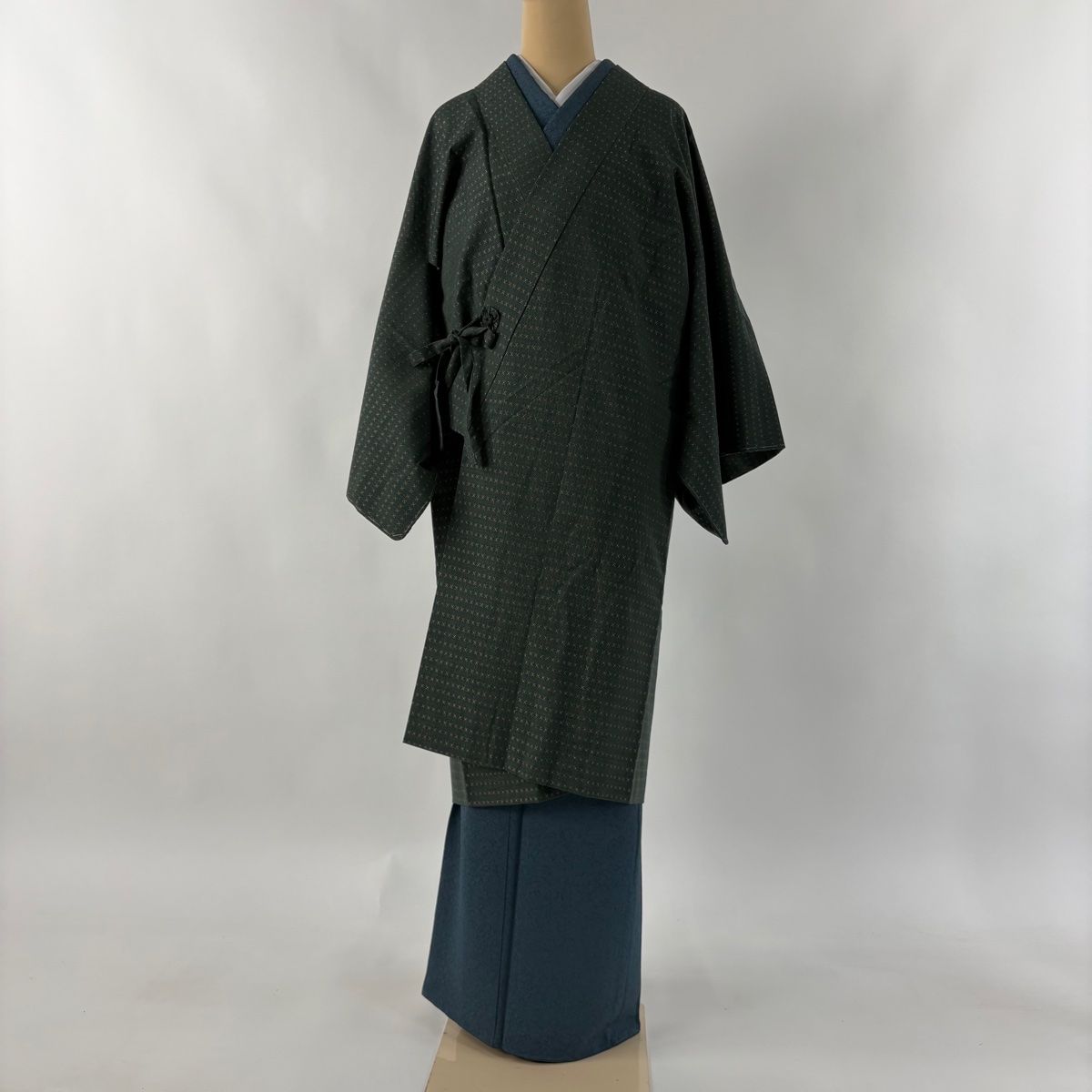 道中着 身丈110 cm 裄丈66 M 和装コート 着物衿 お召地 幾何学模様 緑 正絹