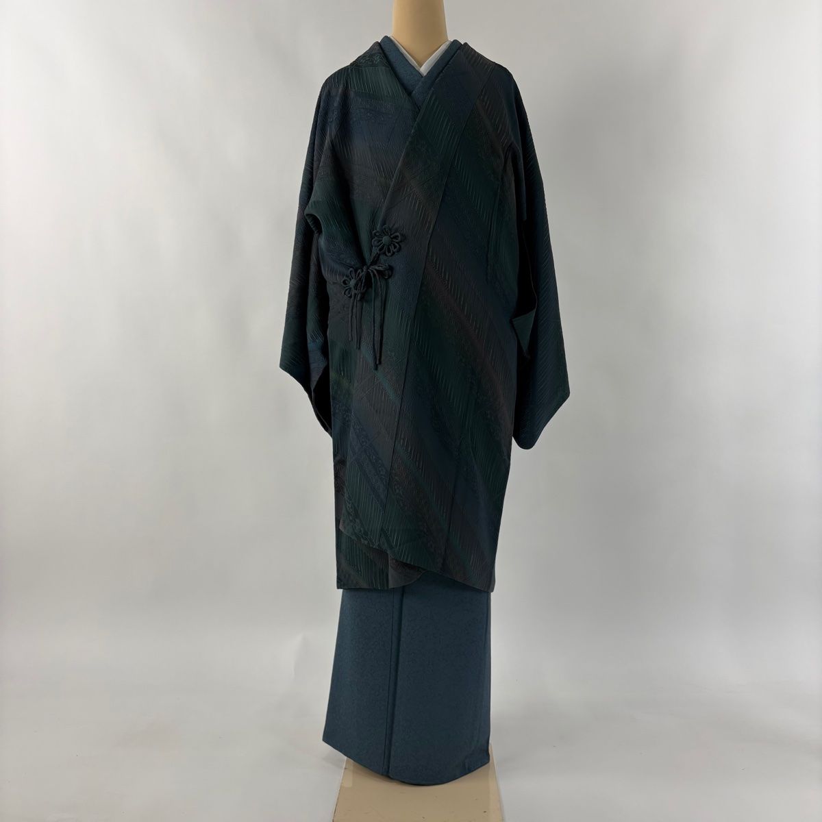 道中着 身丈104 cm 裄丈69 L 和装コート リバーシブル 地紋 ぼかし 青緑 正絹