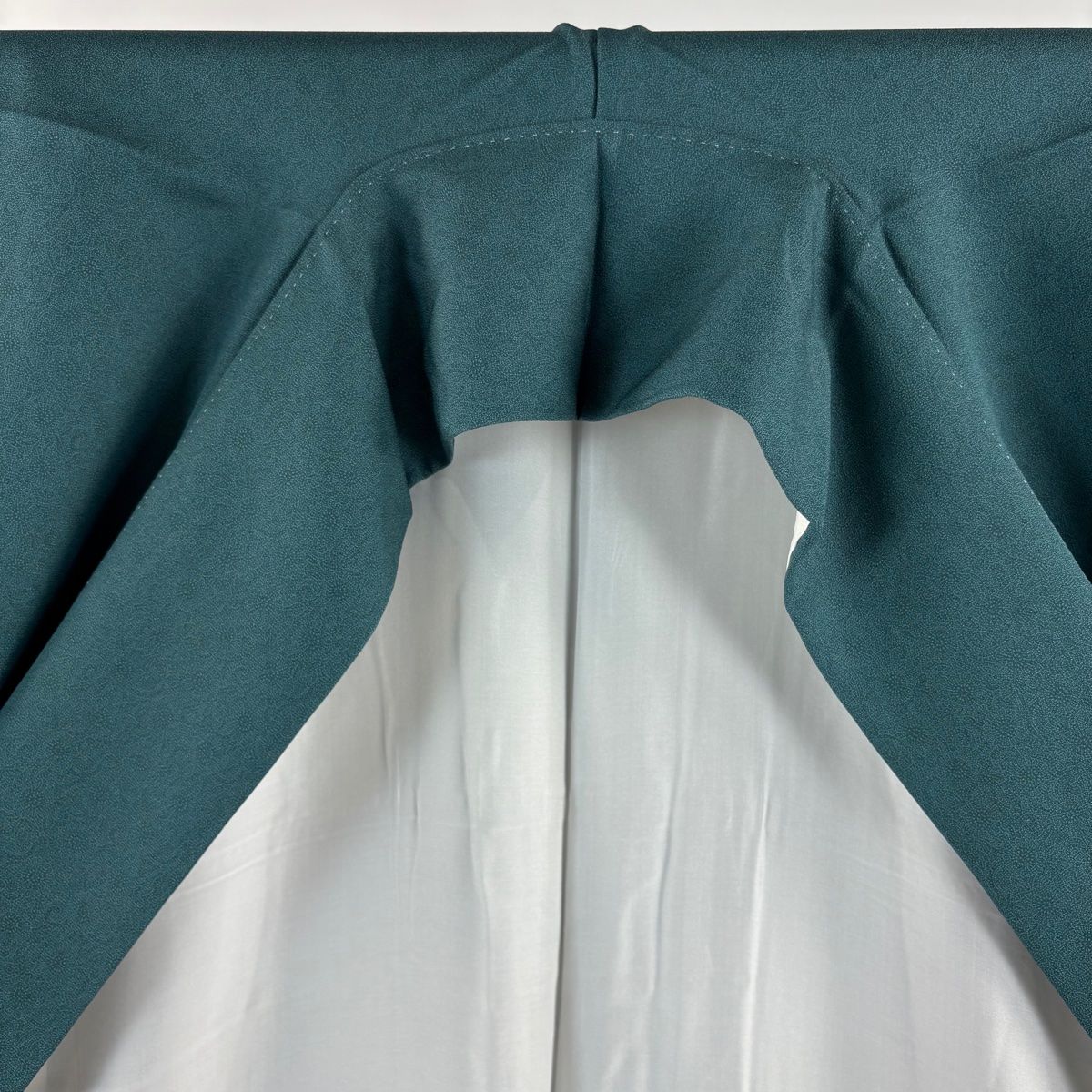  付下げ 身丈164 cm 裄丈65 5 M 袷 人間国宝 中村勇二郎 落款 菊 菱 ぼかし 灰緑 正絹 訪問着 付け下げ 着物