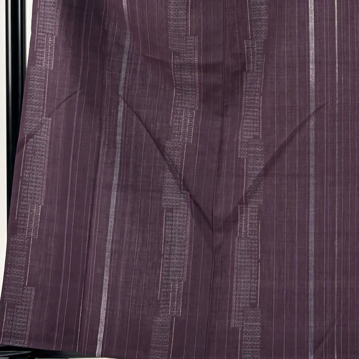 結城紬 身丈161 5 cm 裄丈64 M 単衣 本場結城紬 証紙 亀甲絣 縦縞模様 濃紫 正絹