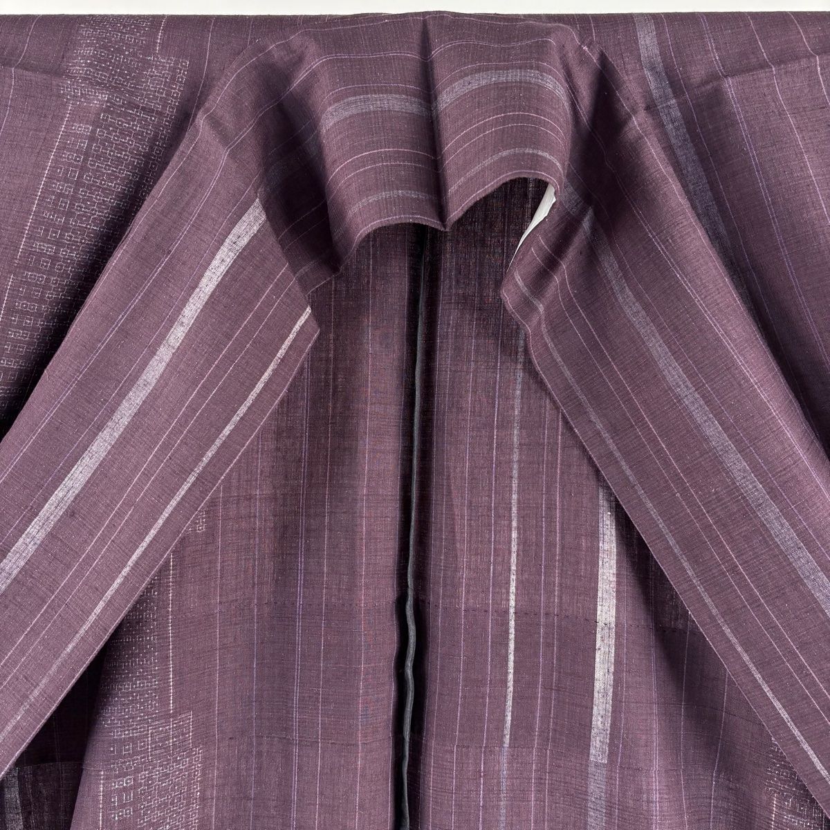 縦縞模様 濃紫