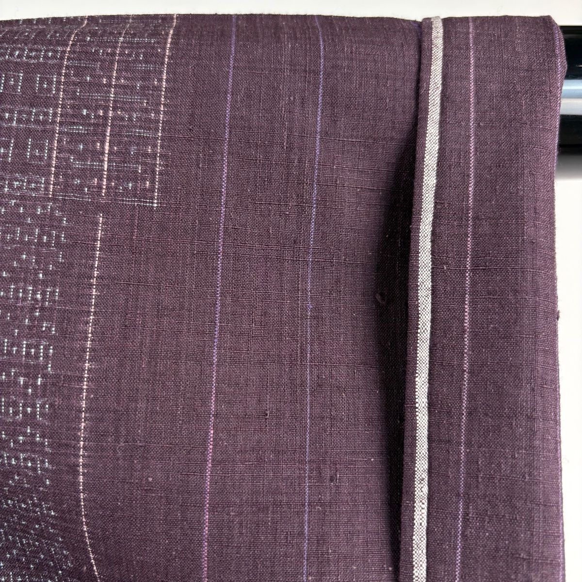  結城紬 身丈161 5 cm 裄丈64 M 単衣 本場結城紬 証紙 亀甲絣 縦縞模様 濃紫 正絹 紬 着物