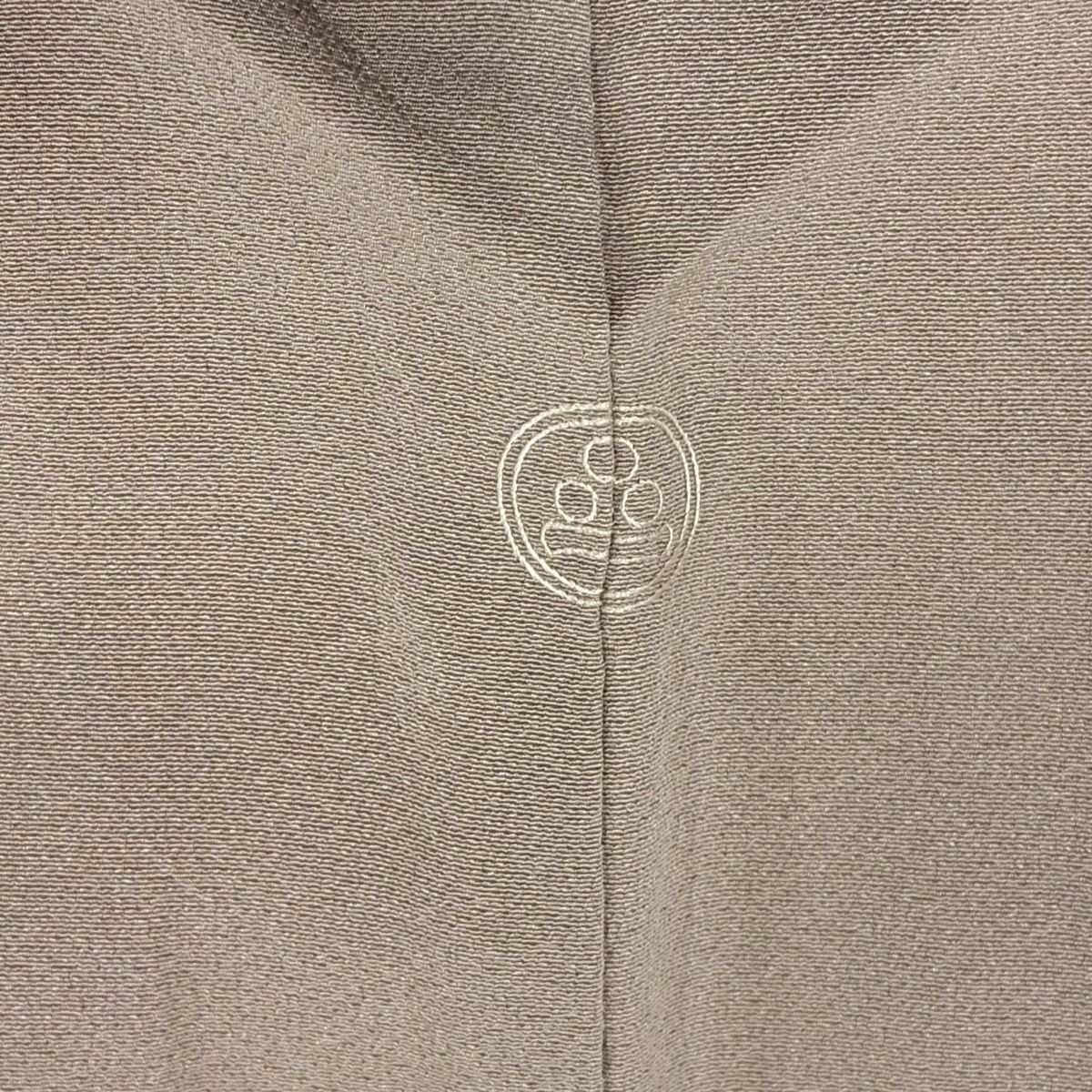  訪問着 身丈161 cm 裄丈65.5 M 袷 藤藁隆 落款 椿 花びら ぼかし 薄小豆 正絹 秀品 一つ紋 訪問着 付け下げ 着物