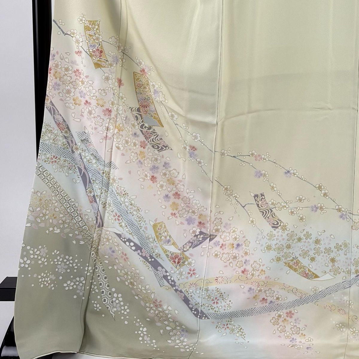 訪問着 身丈176 cm 裄丈72 L 袷 桜 短冊 金糸 金彩 クリーム 正絹 秀品