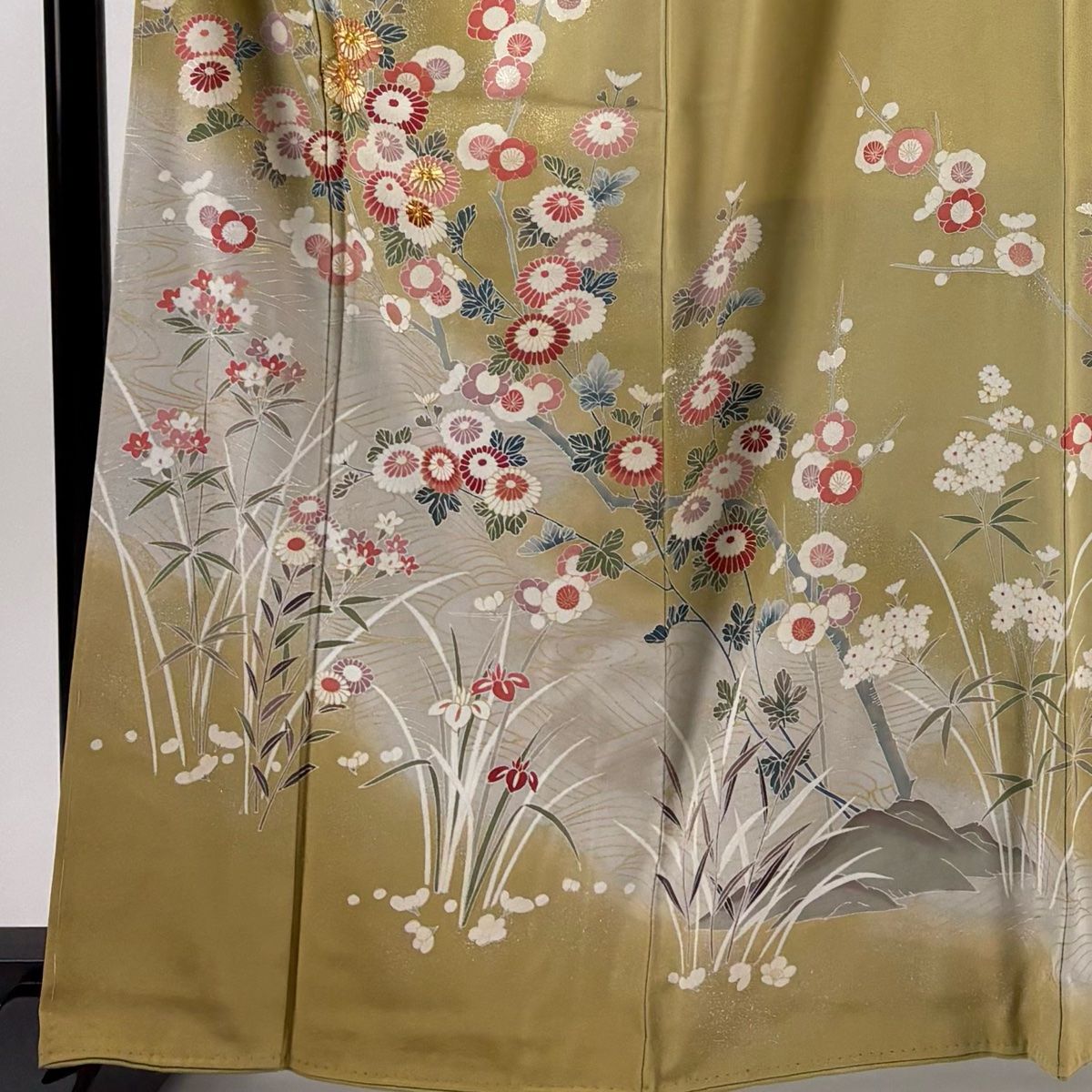 訪問着 身丈165 cm 裄丈67 M 袷 枝梅 菊 金銀彩 抹茶色 正絹 秀品