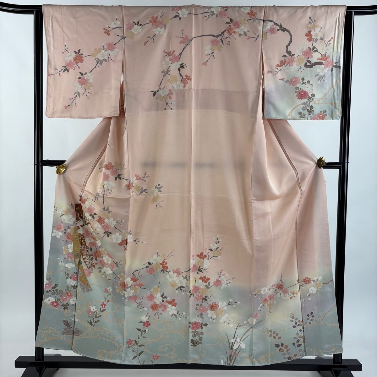 訪問着 身丈156cm 裄丈63cm 正絹 秀品 【中古】 訪問着 身丈156cm 裄丈63cm S 袷 桜 短冊 金彩 ぼかし ピンク 正絹 秀