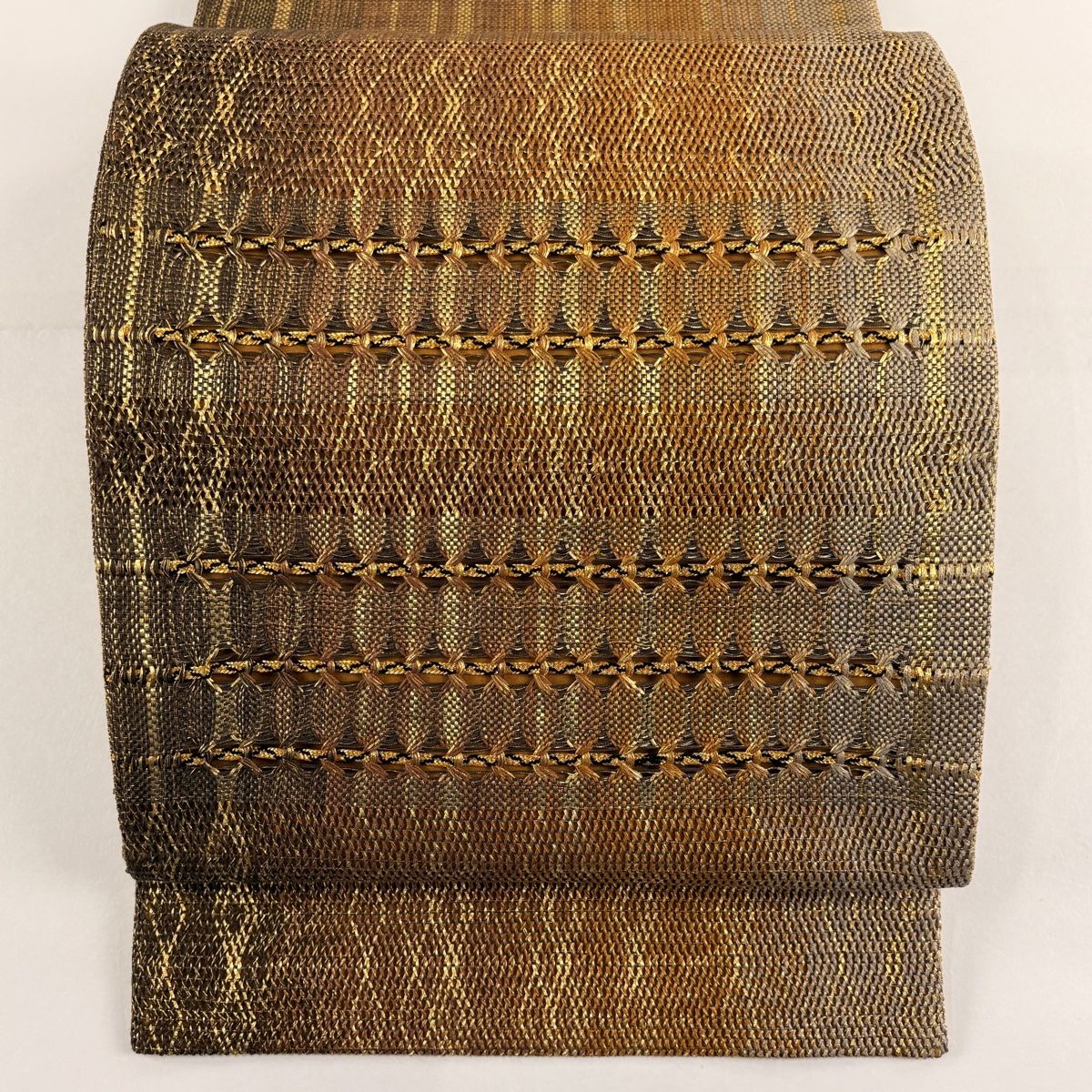 【美品】 袋帯 秀品 縞 幾何学 金糸 山吹茶色 お太鼓柄 正絹 【】