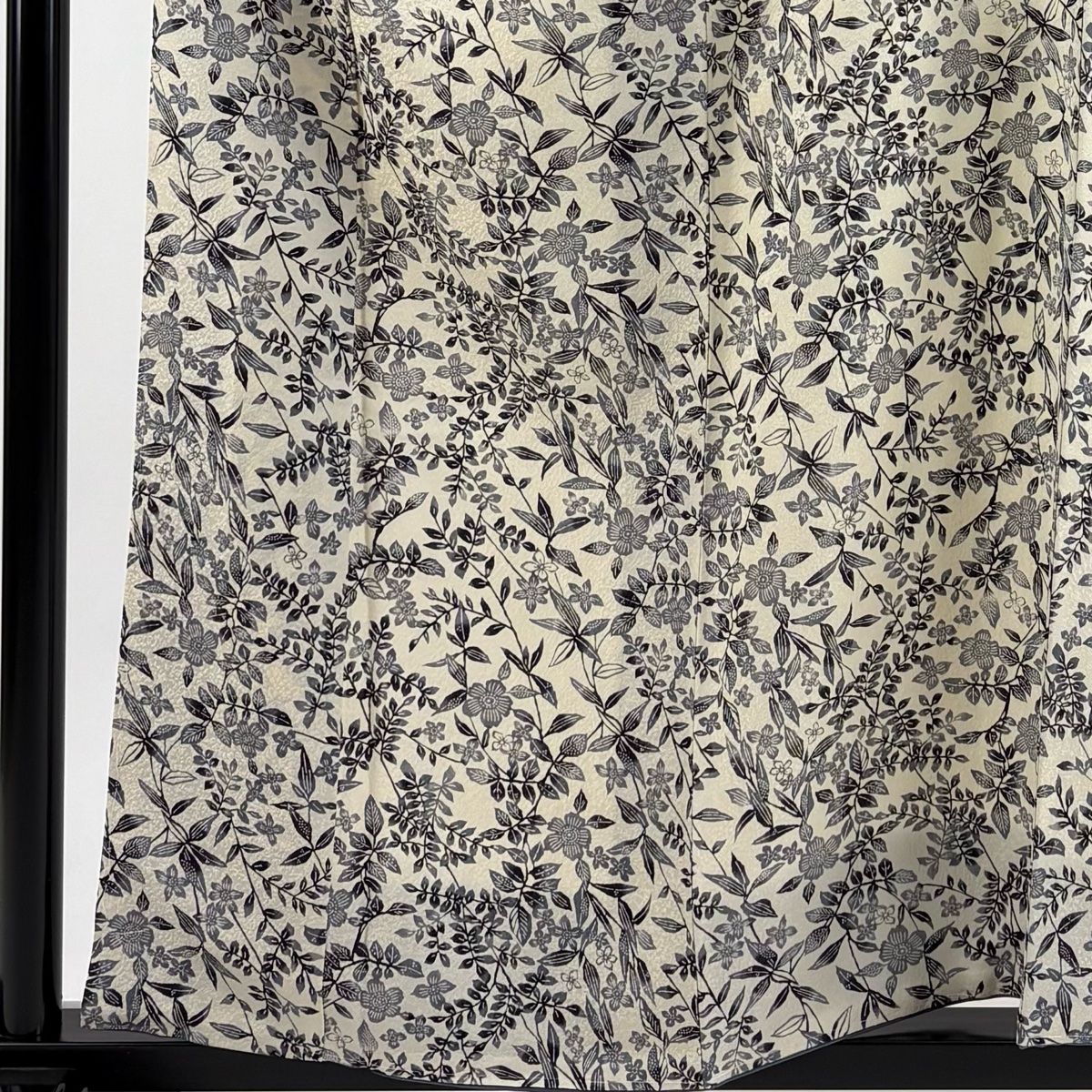 小紋 身丈158 cm 裄丈66 5 M 袷 桜 草花 金通し ベージュ 正絹