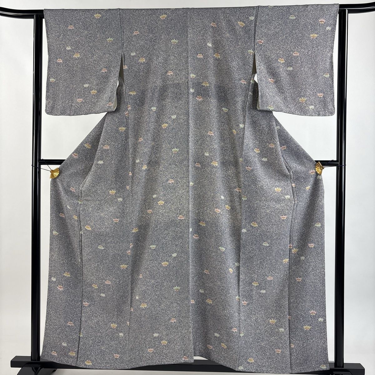 美品】 小紋 身丈158cm 裄丈62.5cm S 袷 落款 草花 灰紫 正絹 名品