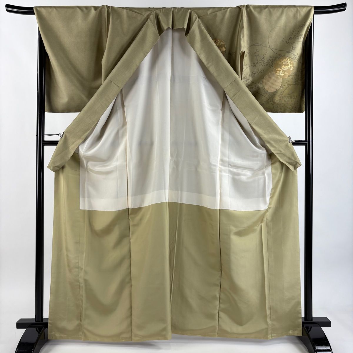  付下げ 身丈166 cm 裄丈69 5 L 袷 紬地 雪輪 草花 刺繍 金彩 鶯色 正絹 訪問着 付け下げ 着物