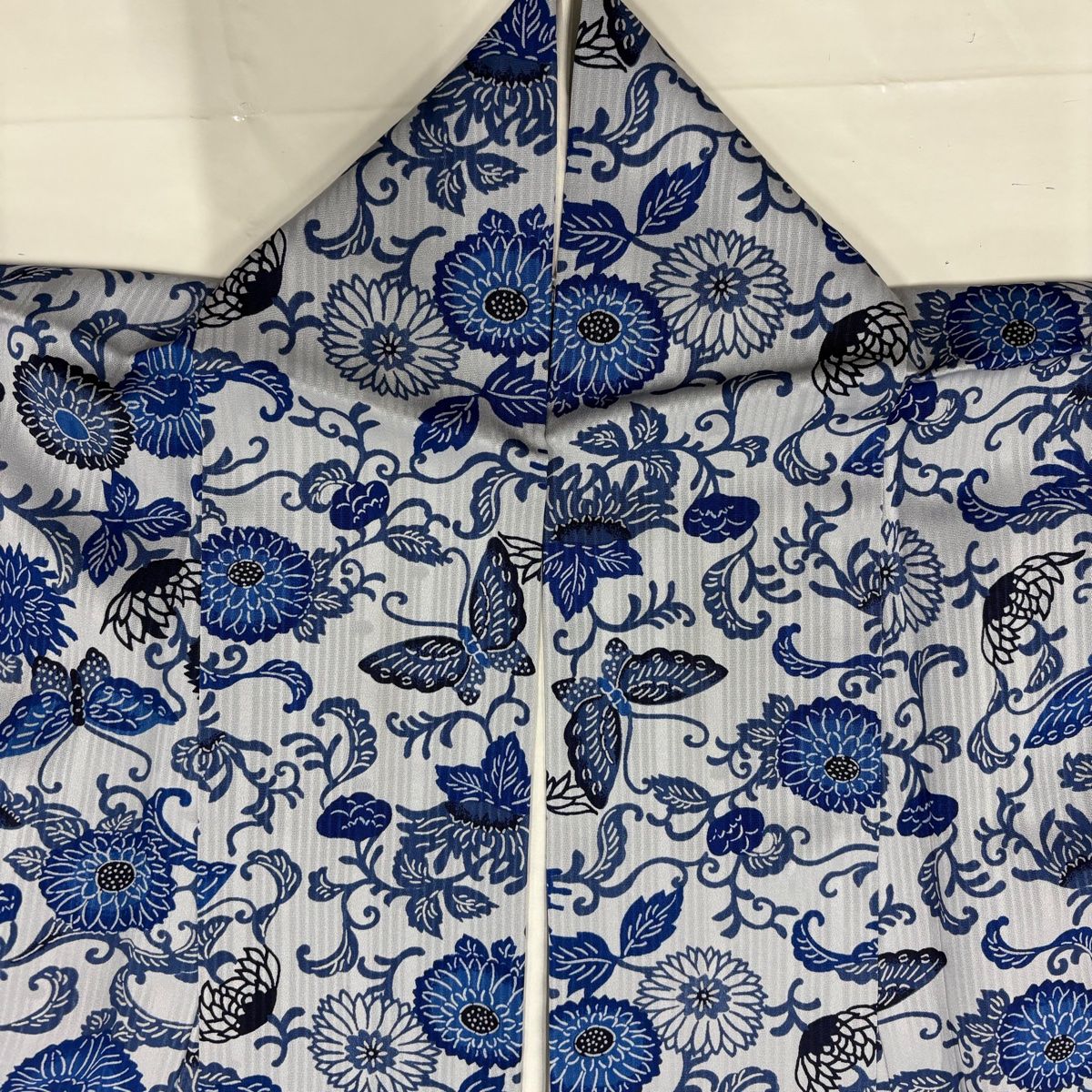  小紋 身丈168 cm 裄丈66 M 袷 菊唐草 蝶 青灰色 正絹 小紋 着物