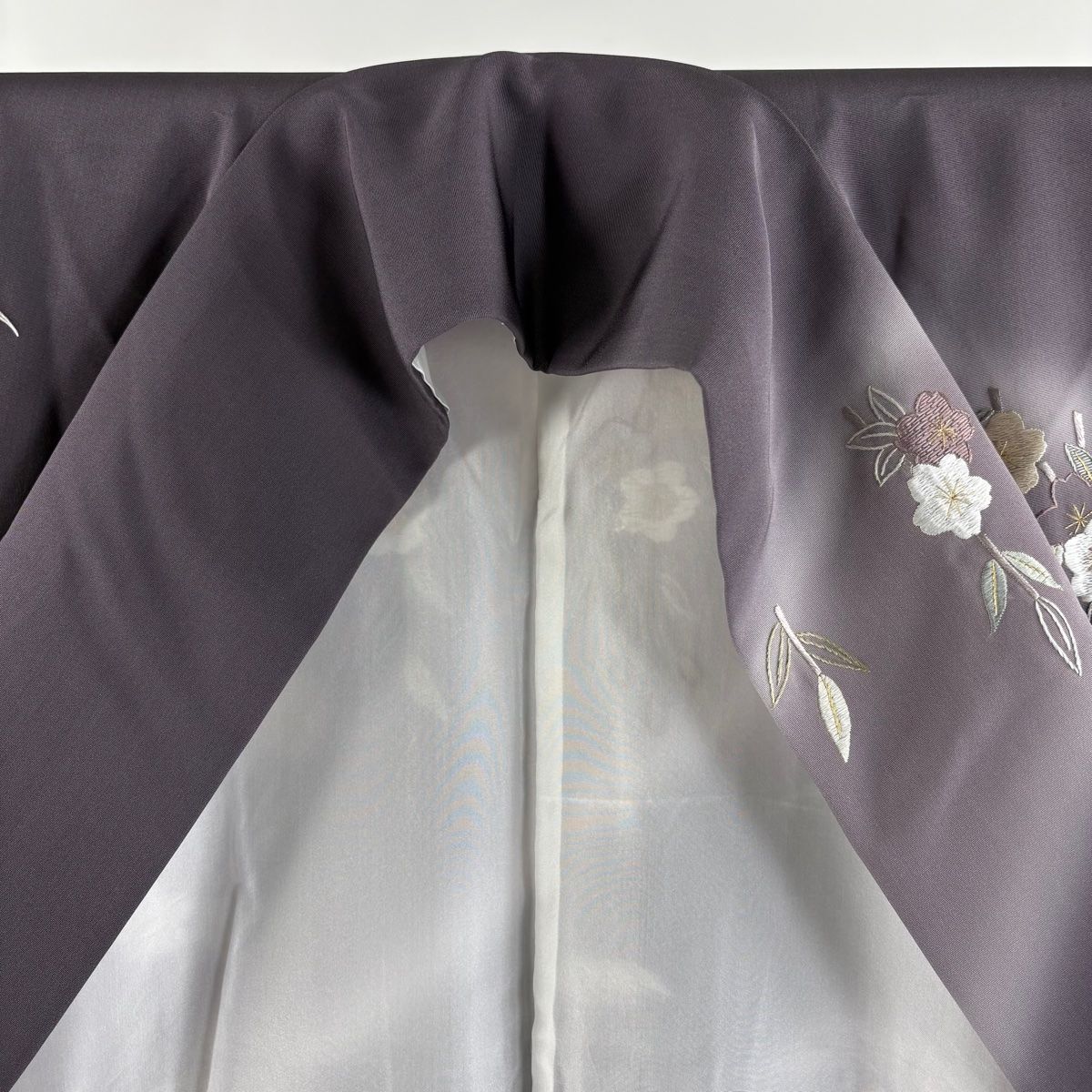  訪問着 身丈164 cm 裄丈69 L 袷 花丸文 霞 刺繍 金糸 灰紫 正絹 訪問着 付け下げ 着物