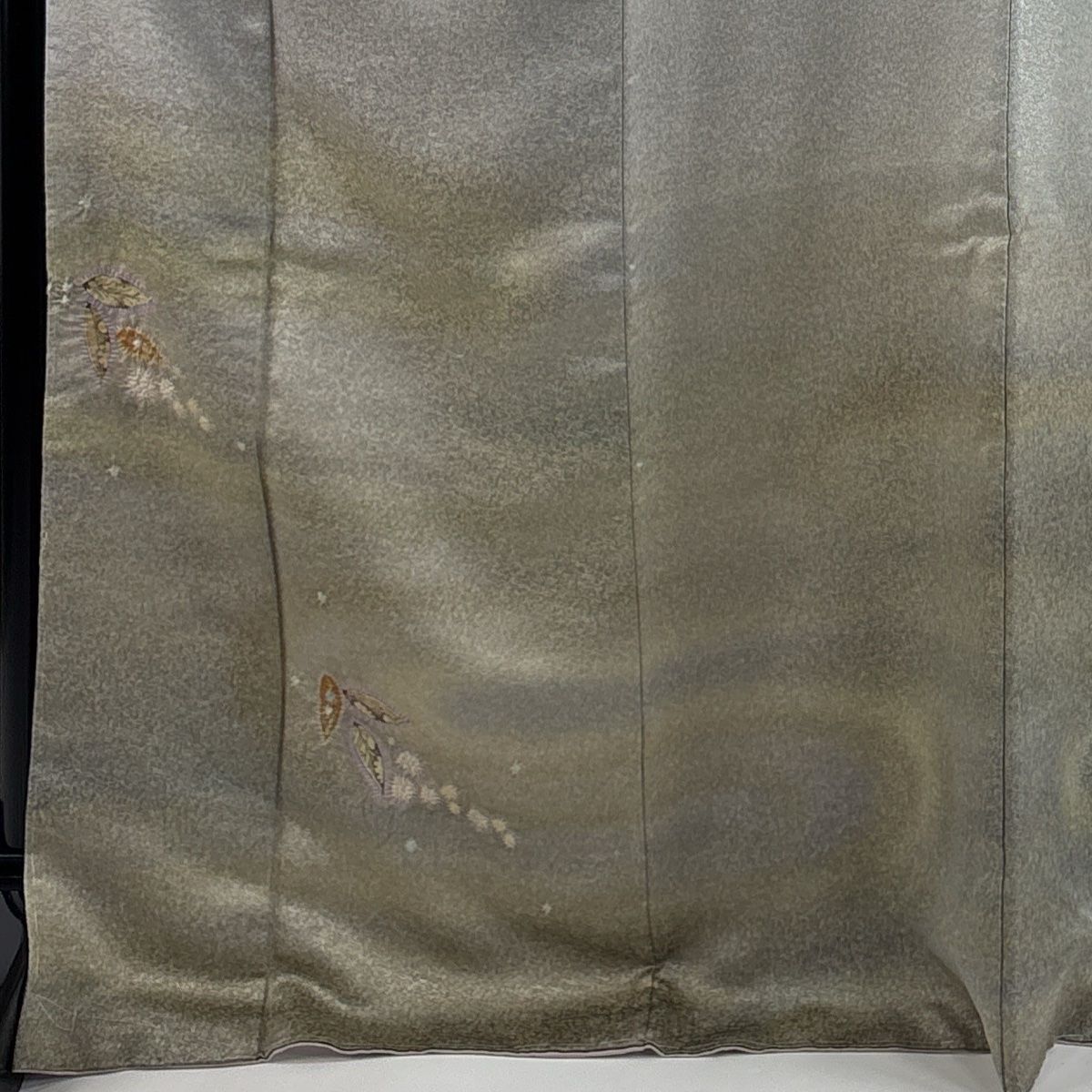 付下げ 身丈170 cm 裄丈71 5 L 袷 初代 久保田一竹 落款 葉柄 霞 金通し 絞り 灰紫 正絹