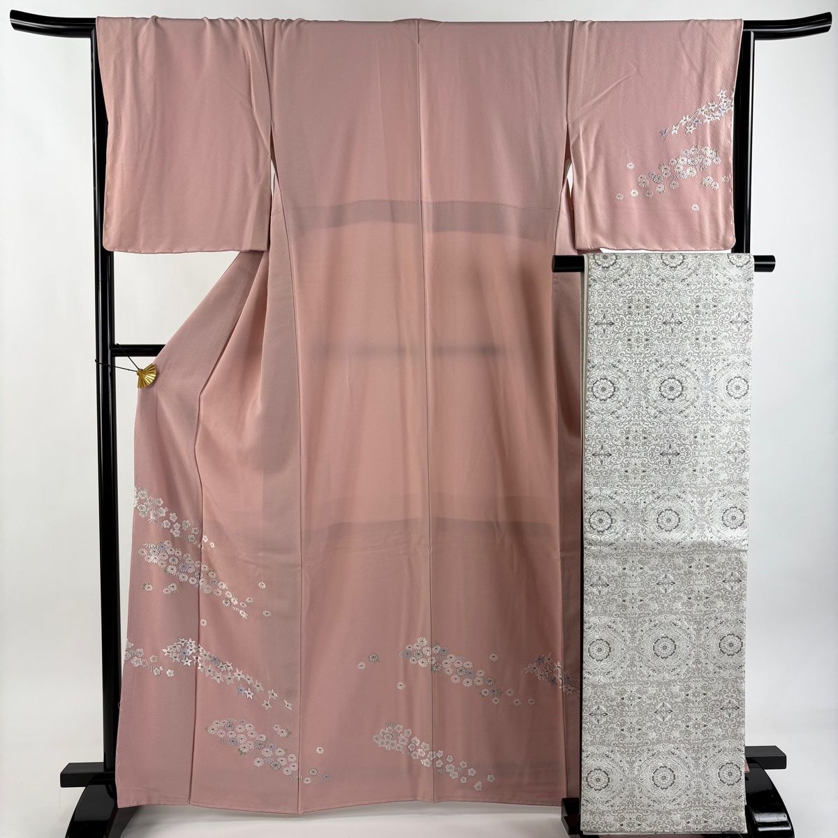 付下げ 身丈164cm 裄丈66.5cm M 袷 袋帯セット 梅 菊 刺繍 銀糸 ピンク