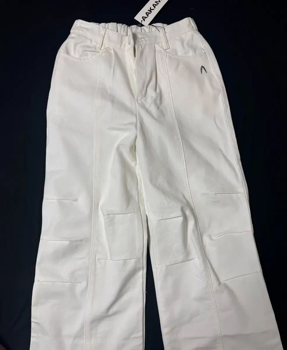 アハム パンツ Knee Pin-tuck Printed Denim Pant