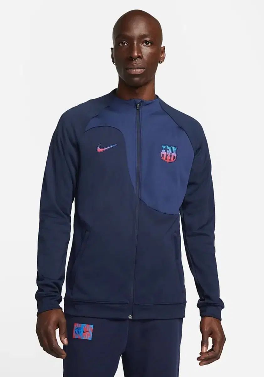 22-23 バルセロナ アンド島 プロ ジャケット ネイビー