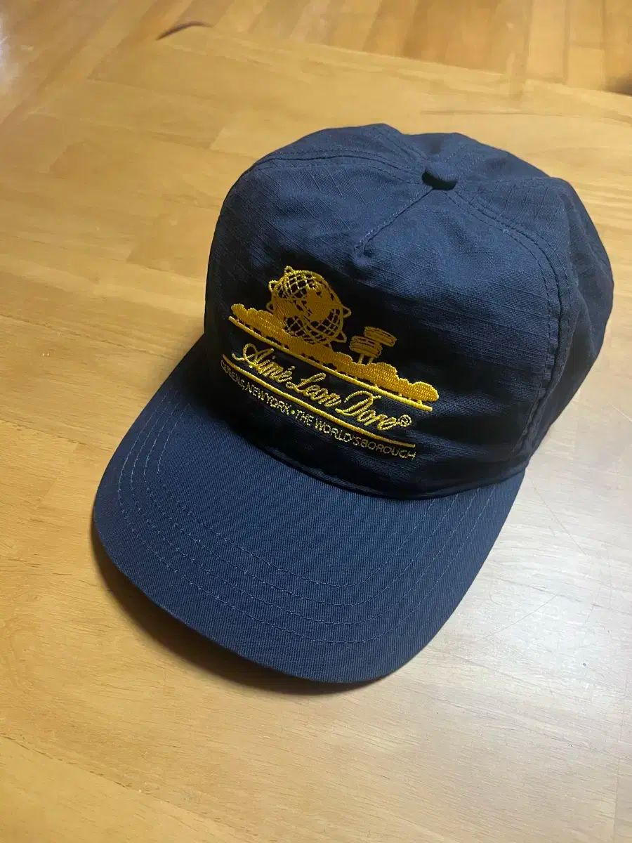 AIME LEON DORE(エメレオンドレ) ネイビー ベースボールキャップ