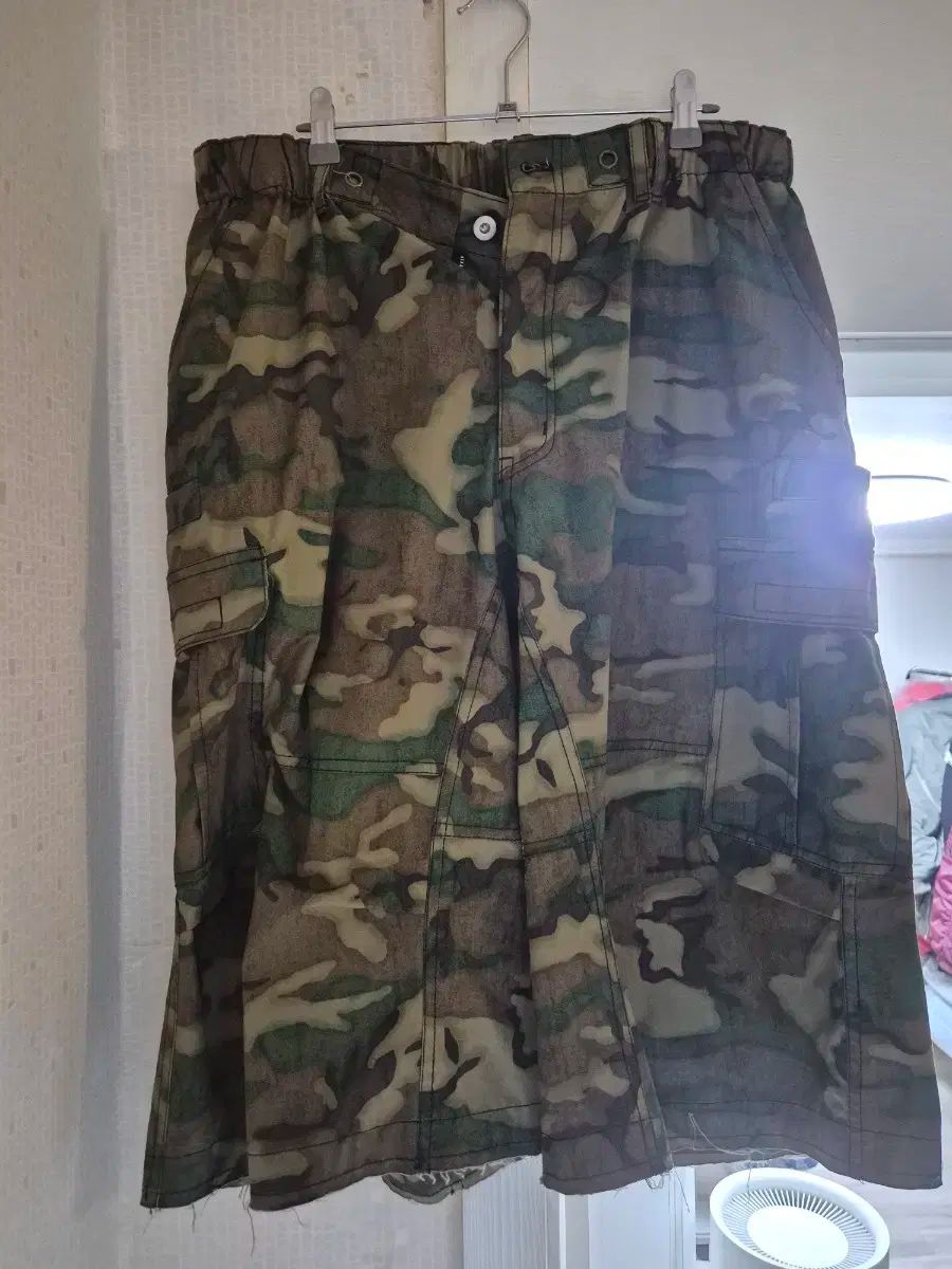サイドサービス ウッドランド カモフラージュ ショーツ