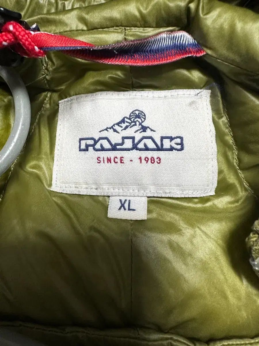  パラディウム 軽量ダウン FANTOM XL その他 アウター