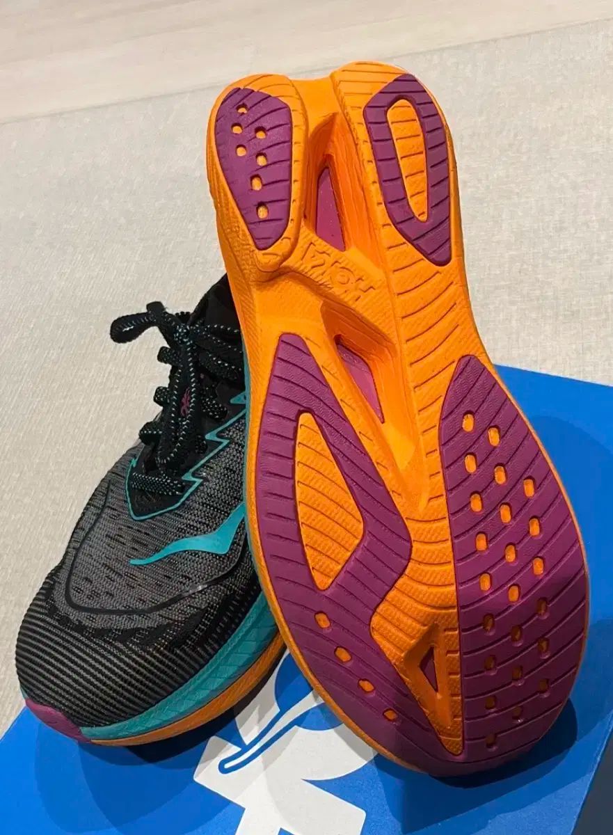  ホカ マハ X 2 ランニングシューズ 265 登山靴 トレッキングシューズ アウトドアシューズ