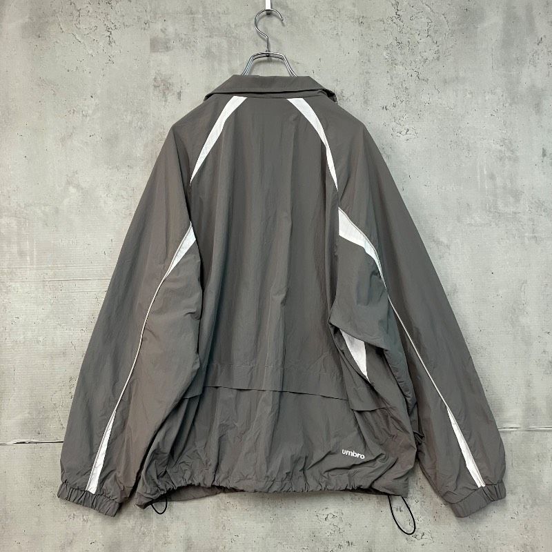 UMBRO アンブロ ナイロンジャケット トラックジャケット L グレー