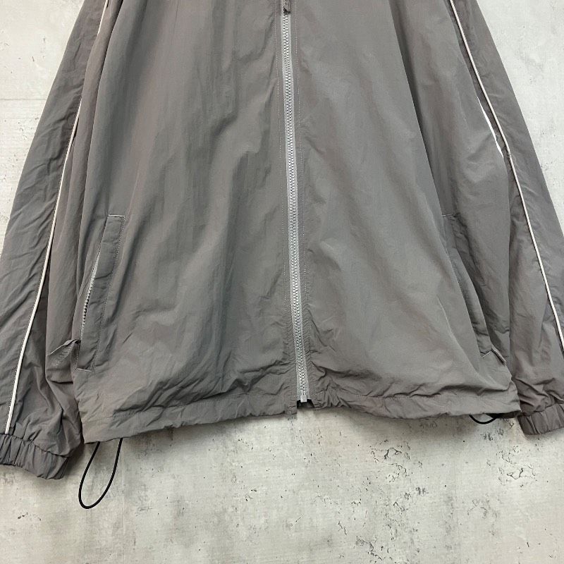 UMBRO アンブロ ナイロンジャケット トラックジャケット L グレー
