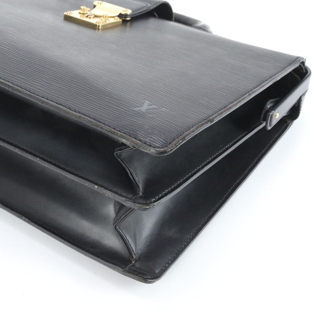 美品 ルイヴィトン エピ セルヴィエット フェルモワール M54352 レザー