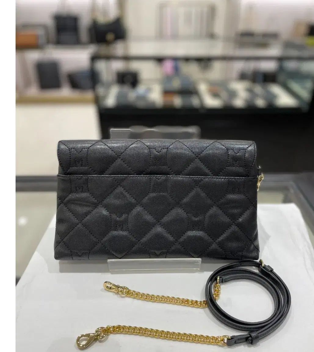 METROCITY ブラック