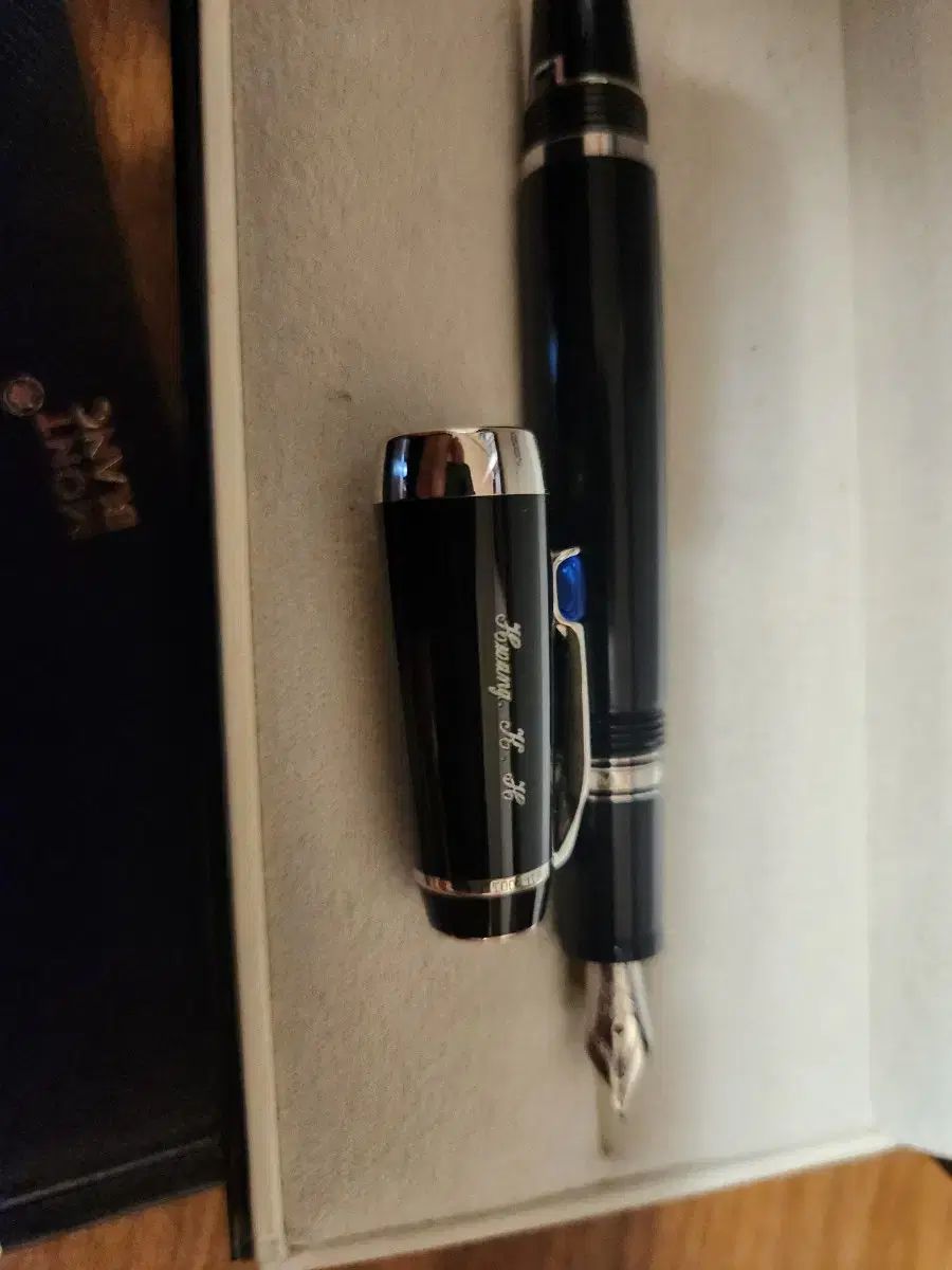万年筆 モンブラン | MONTBLANC マイスターシュテュック - クラシック