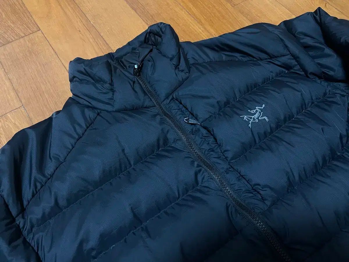 ARC TERYX アークテリクス トーリウム ジャケット フードなし L