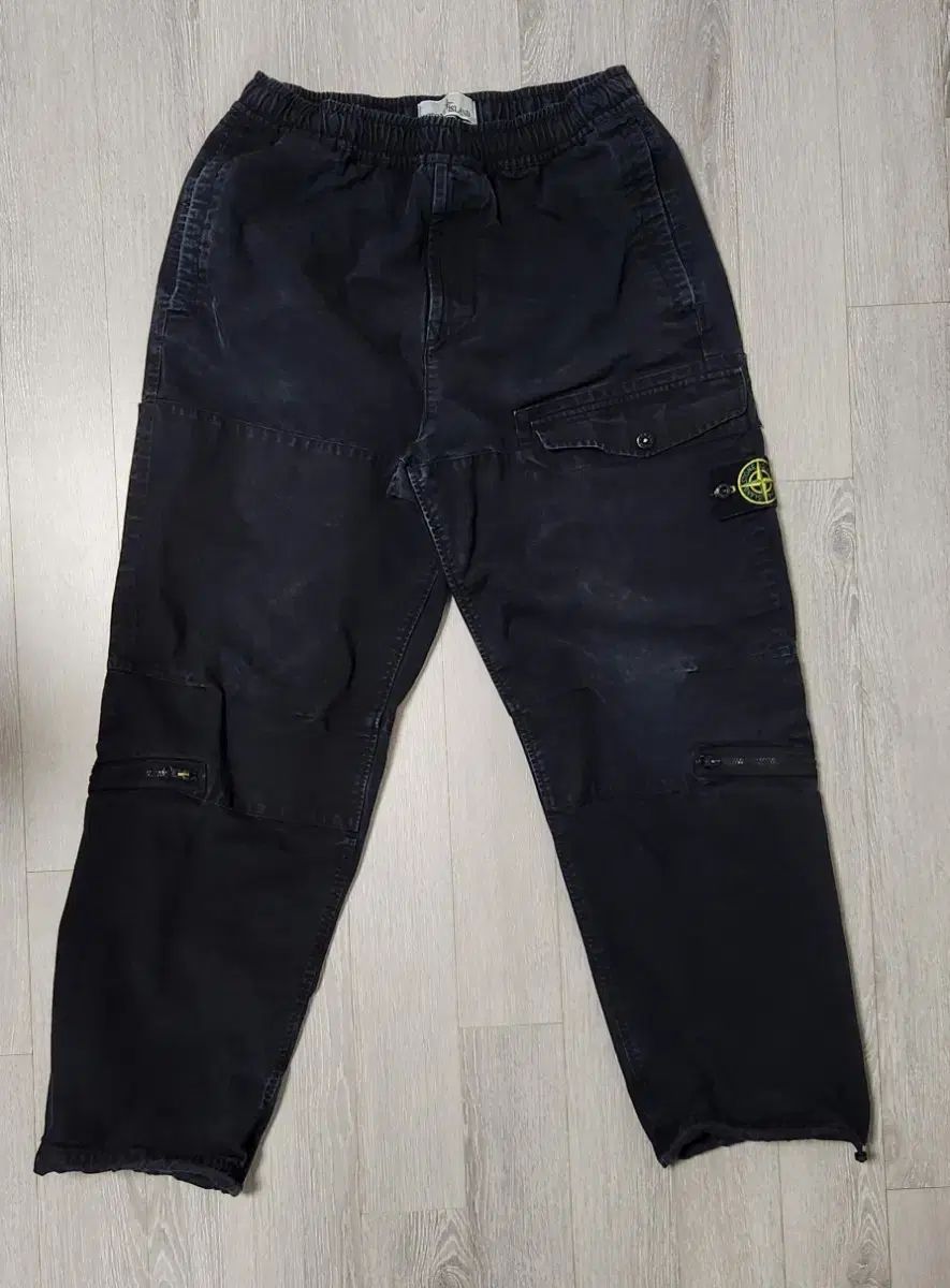 ISLAND ストーンアイランド