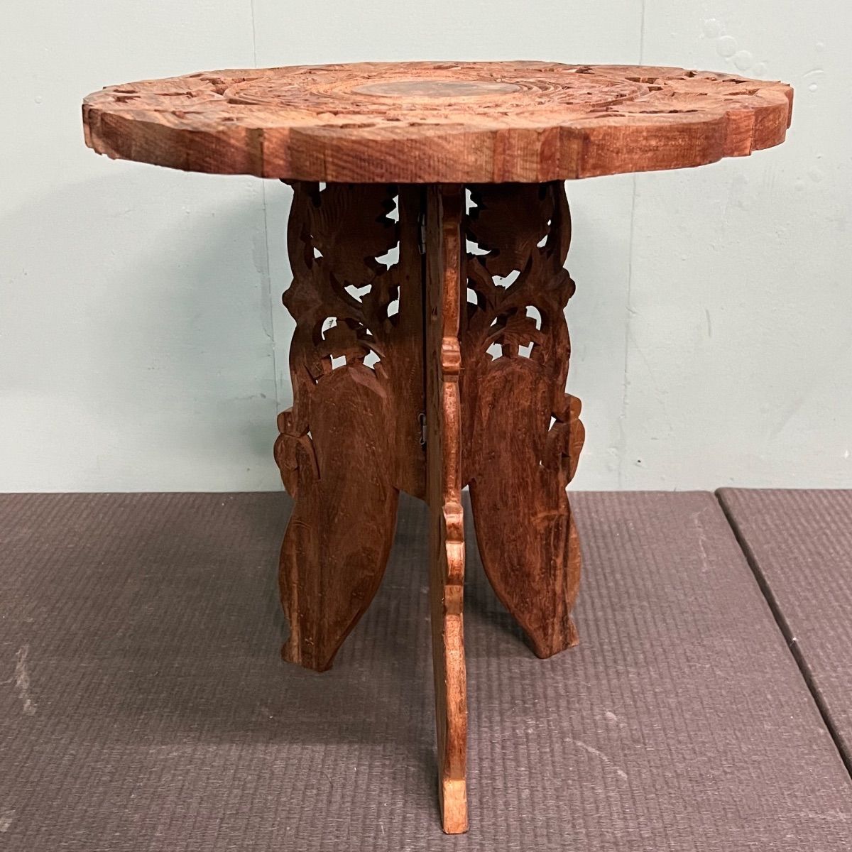 ☆ アンティーク 透かし彫り サイドテーブル 飾り台 木製 - メルカリ