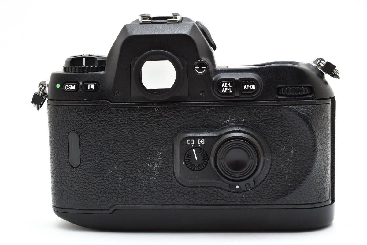 ☆良品☆ ニコン Nikon F100 一眼レフフィルムカメラ ボディ ☆ L22