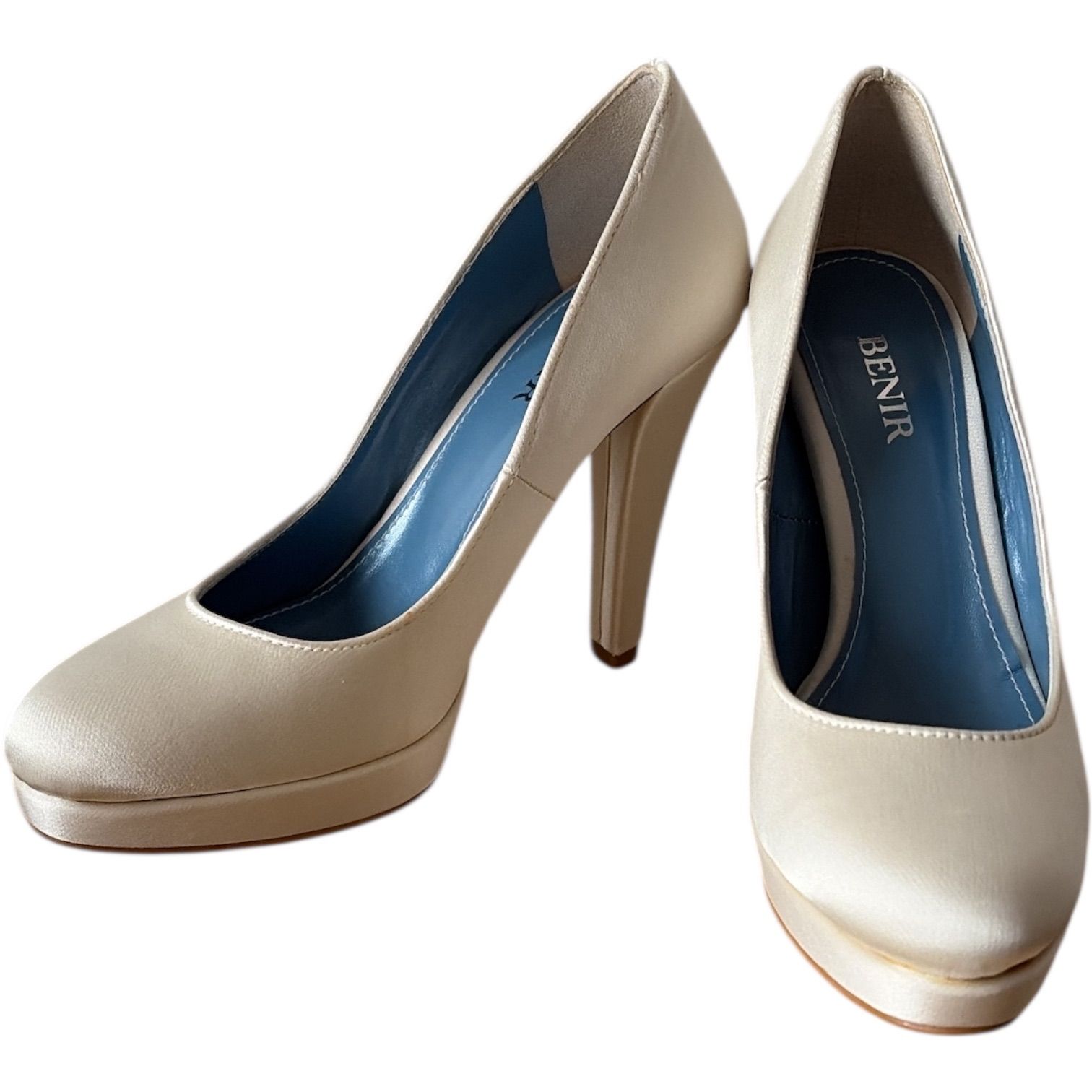 Z1635 BENIR パンプス 白 (ベニル) サテンホワイトパンプス 34 (22cm