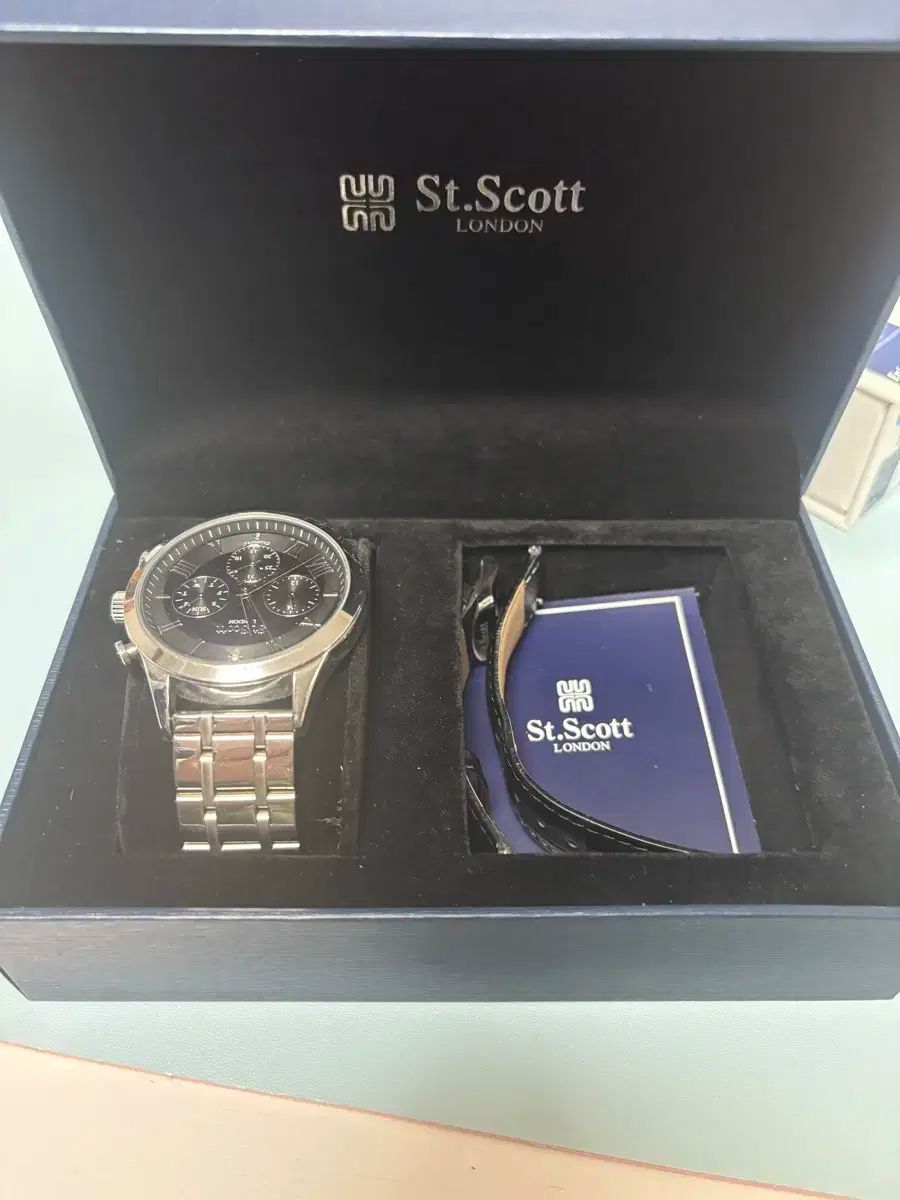 St Scott ロンドン ネイビー 時計