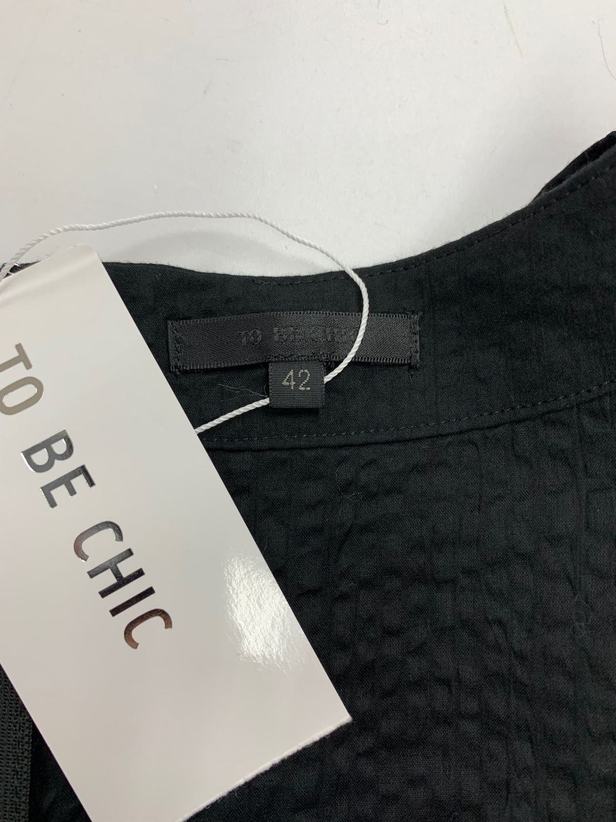  トゥービーシック ｗ５Ⅿ11 トップス 42 ブラック リボン ラインストーン 半袖 チュニック