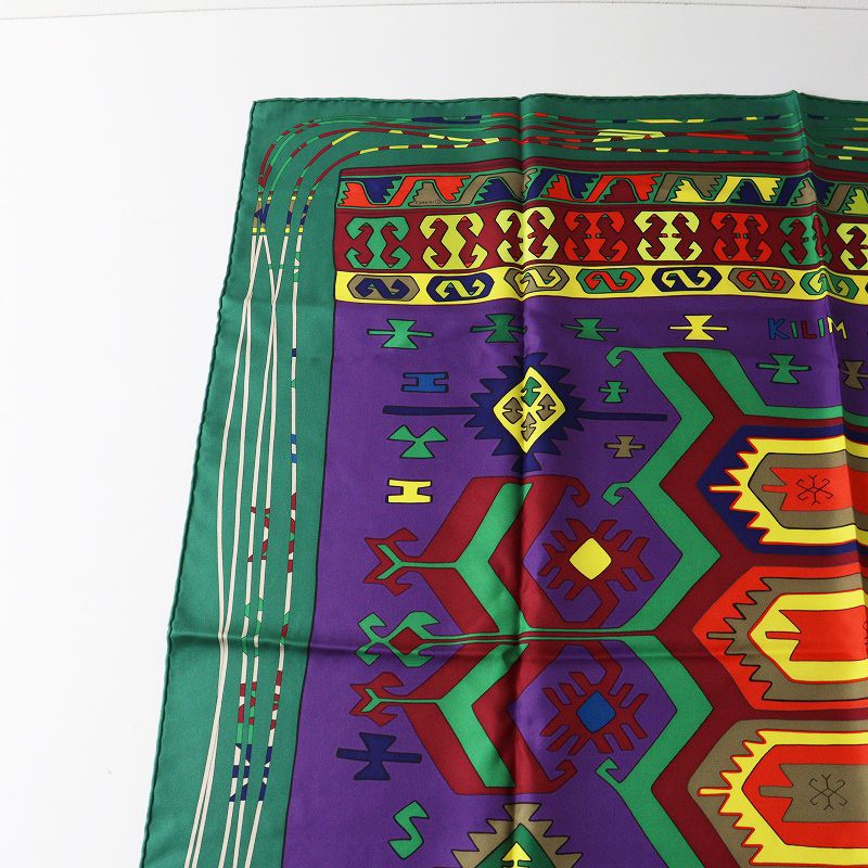 エルメス HERMES KILIM キリム カレ90 シルクスカーフ グリーン系 ネイティブ 大判