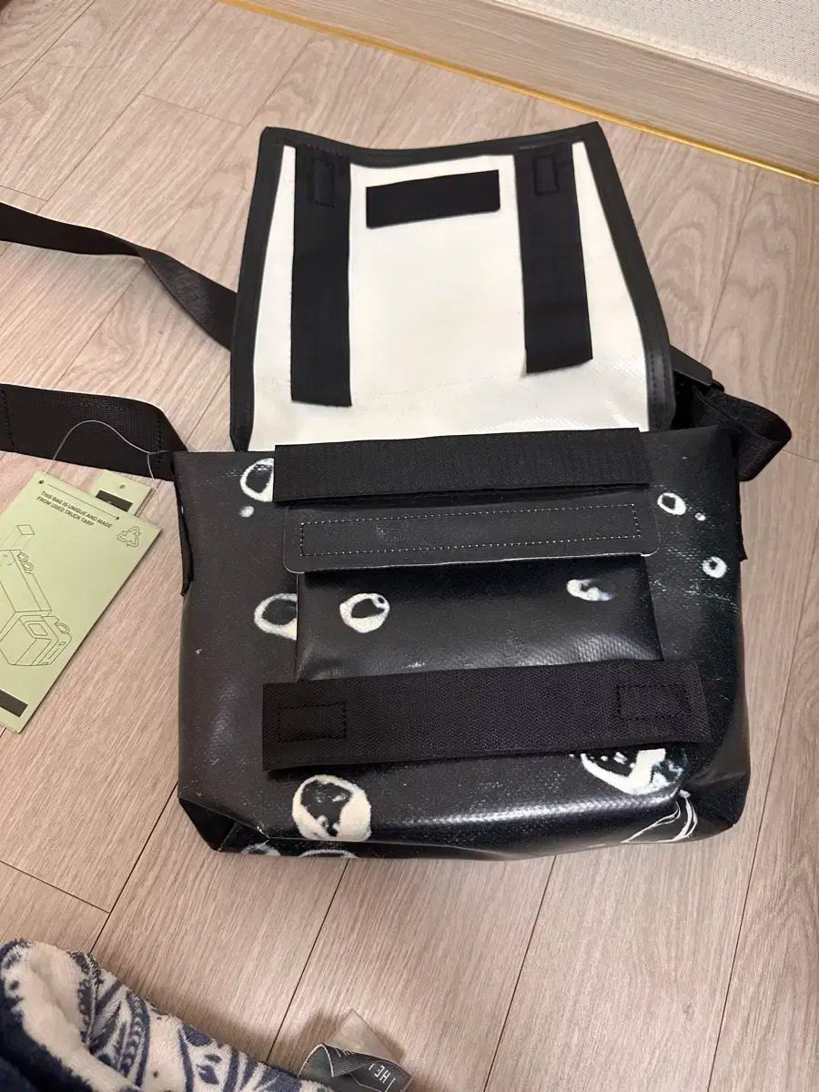 今週限定) FREITAG ラッシー 水玉戦士 - メルカリ