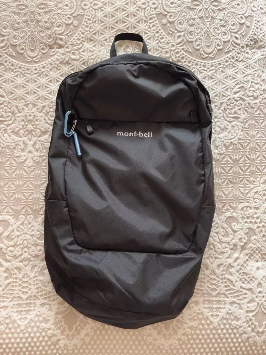 モンベル バックパック ブラック ポケッタブル デイパック 20 L