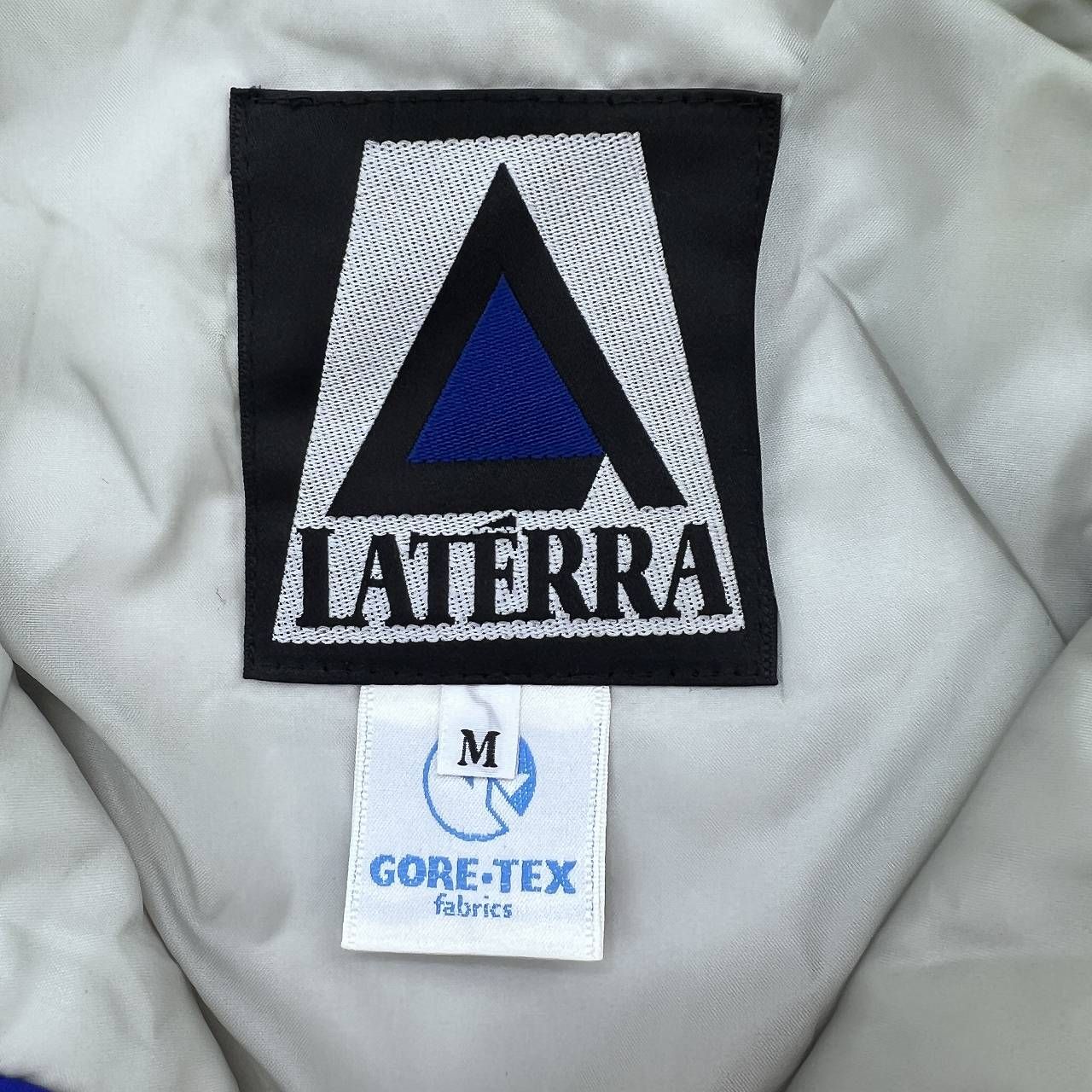 90s LATERRA マウンテンパーカー ナイロン ジャケット ブルゾン 中綿 