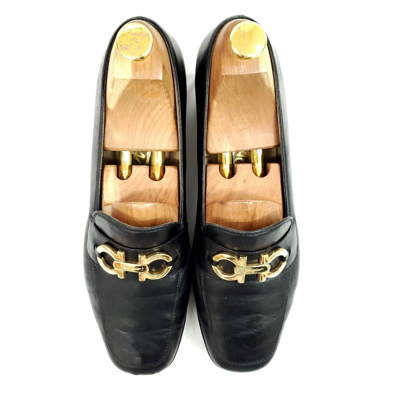 サルヴァトーレフェラガモ ダブルガンチーニ スクエア 本革 レザー