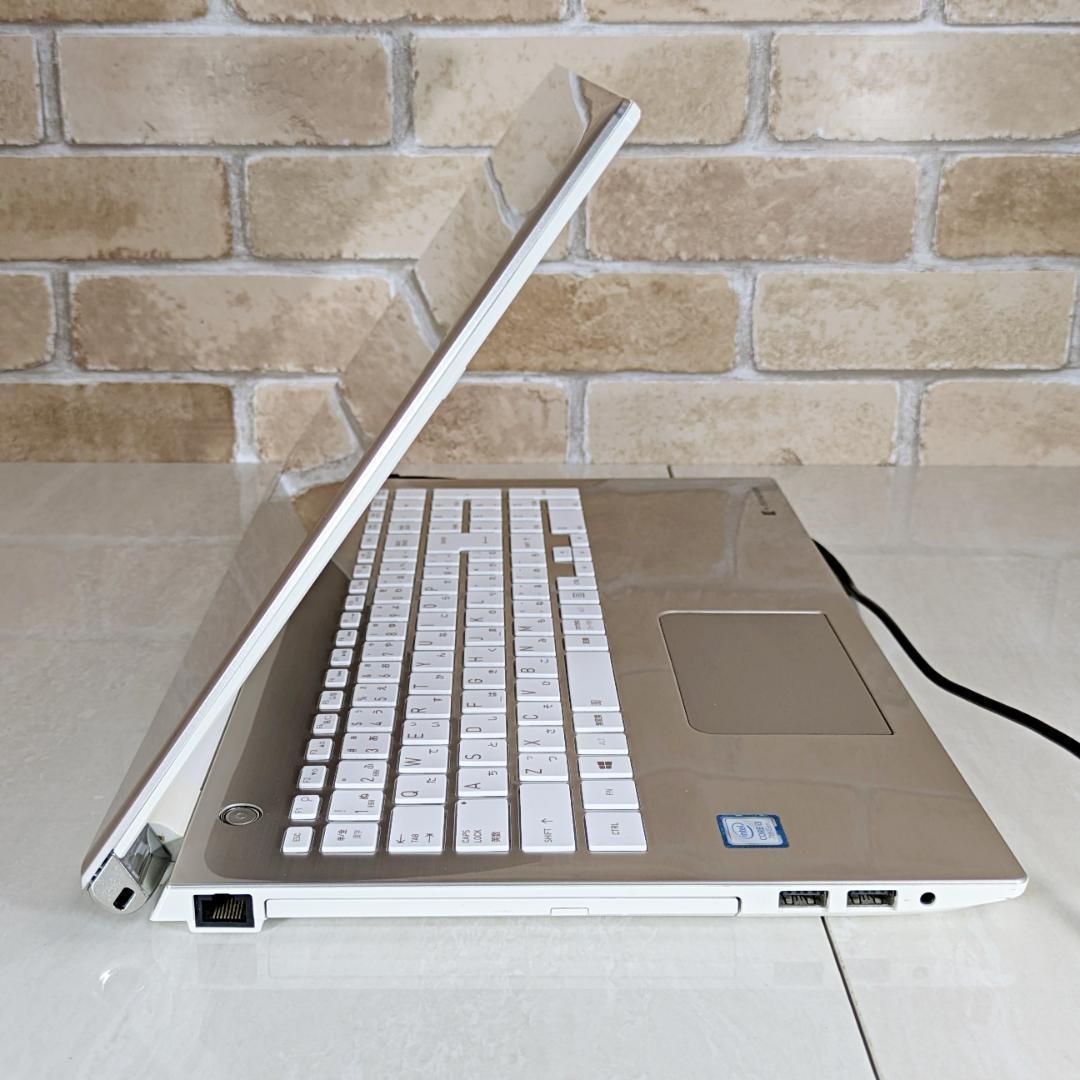 新品SSD☆オフィス付・i3/8G☆初心者OK！Win11ノートパソコン☆H30 オフィス付☆SSD/i3/メモリ8☆初心者OK！Win11ノートパソコン☆T22 人気