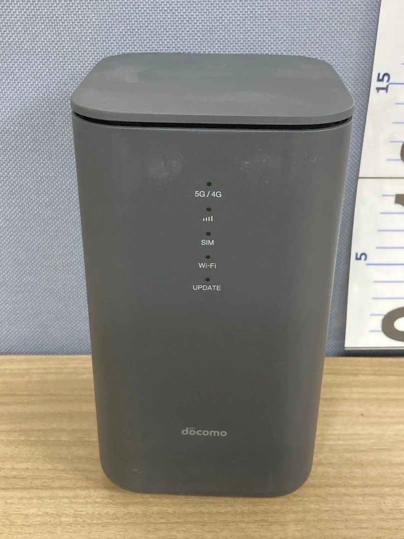 NTTドコモ home 5G HR02 ダークグレー ホームルーター 接続簡単 在宅