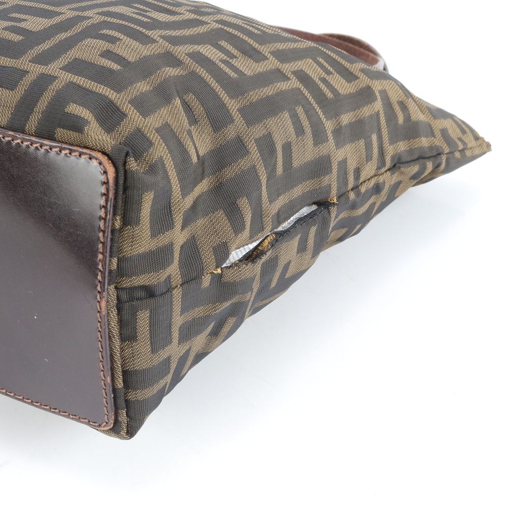 極美品 フェンディ ズッカ 柄 26598 レザー トート バッグ 肩掛け