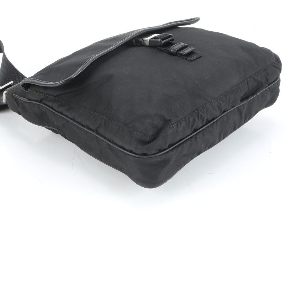 極美品 プラダ テスート ナイロン 三角ロゴ サフィアーノ レザー