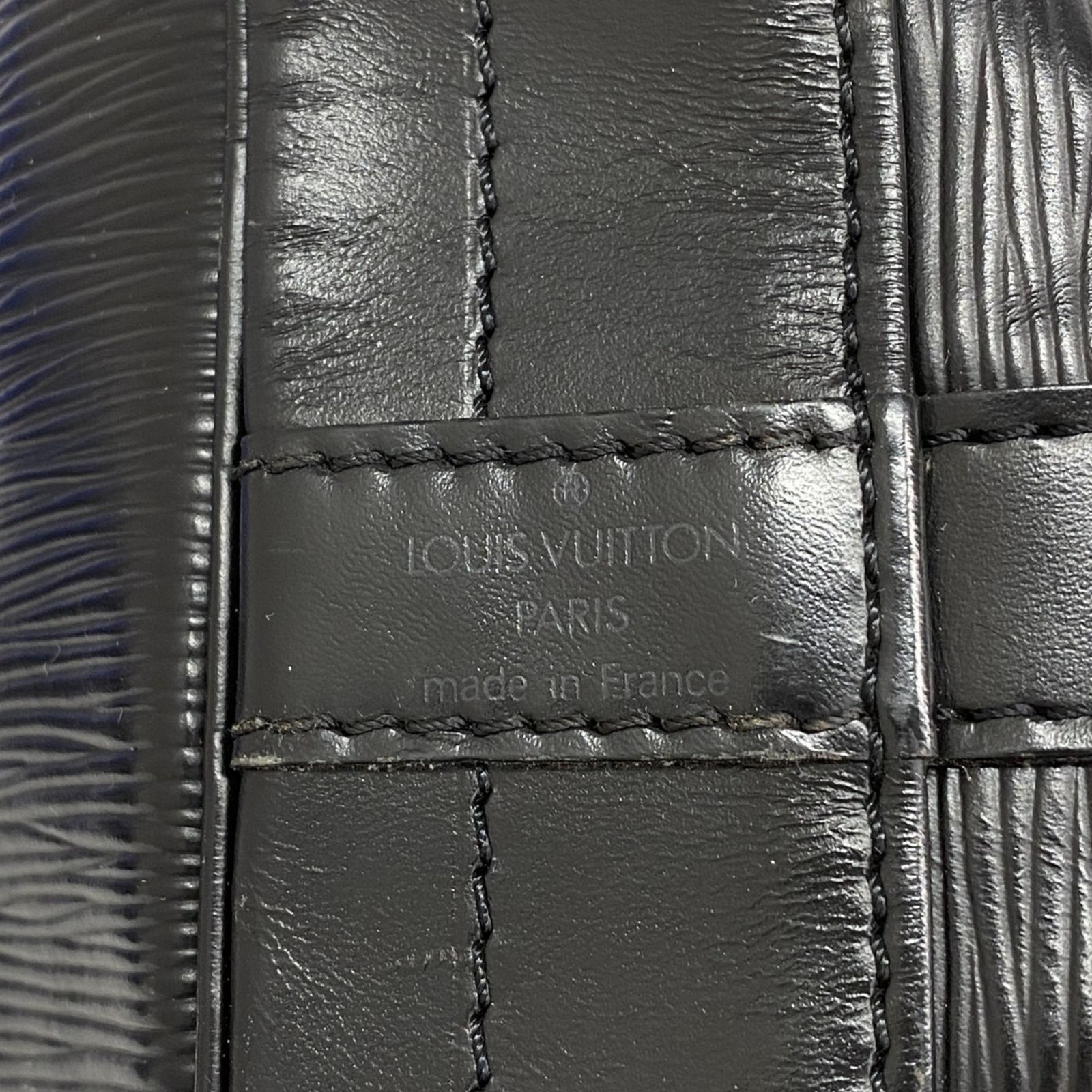 ルイ・ヴィトン(Louis Vuitton) ルイ・ヴィトン ショルダーバッグ エピ
