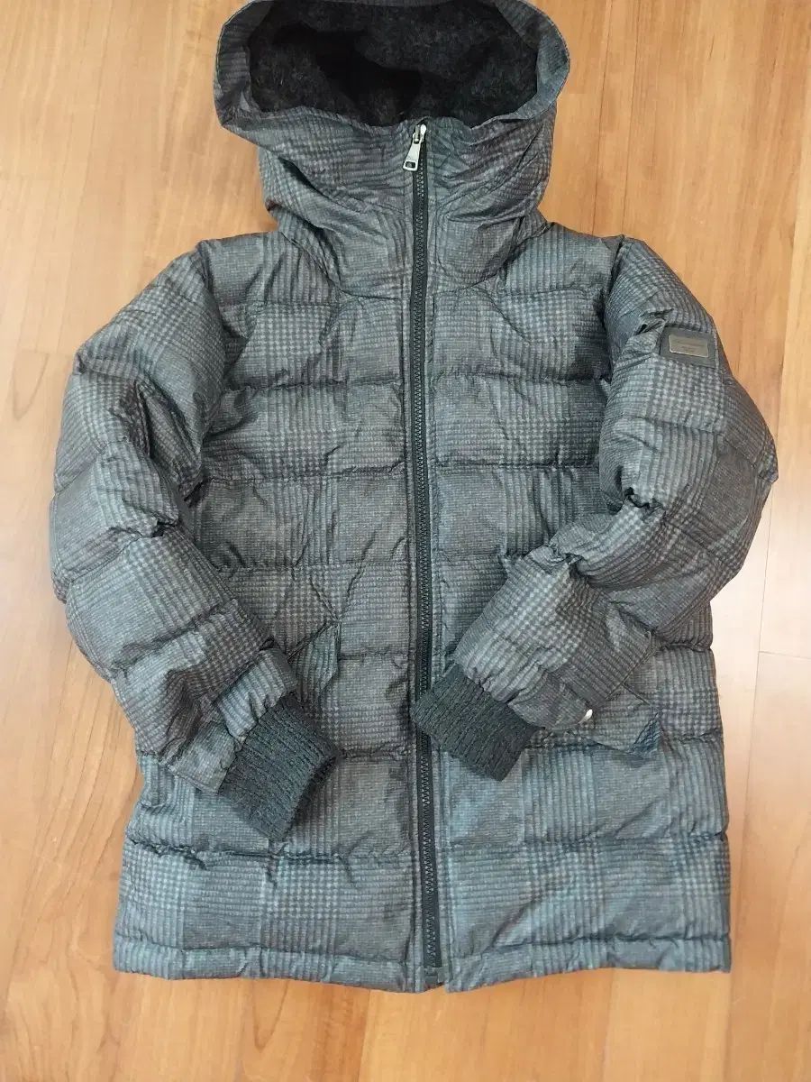 ドルチェ＆ガッバーナ フライト ジュニア ダウン 10 a