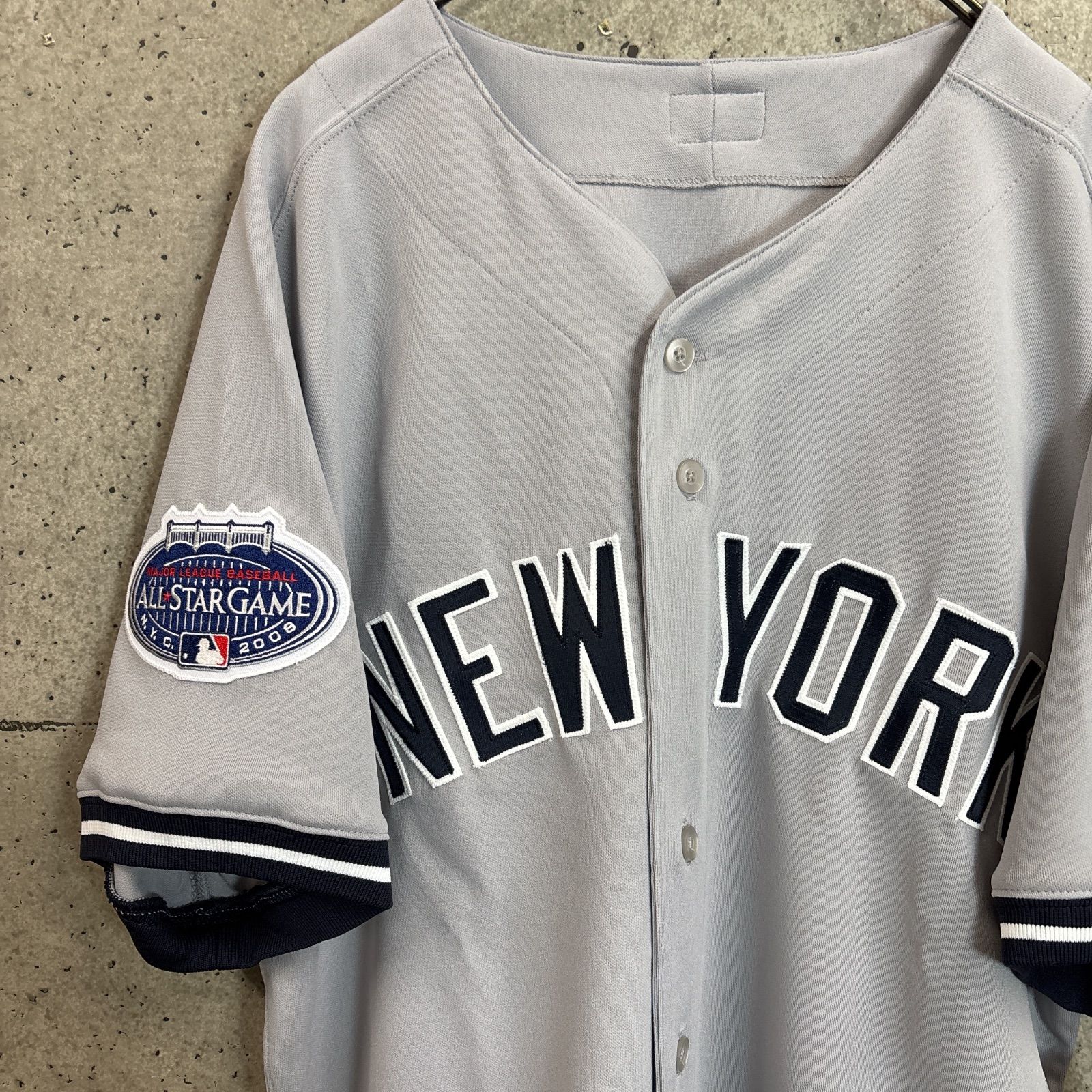 Majestic MLB メジャーリーグ 野球 YORK Yankees ニューヨーク ヤンキース ユニフォーム Mサイズ グレー USAサイズ ベースボールシャツ 応援 観戦 マジェスティック
