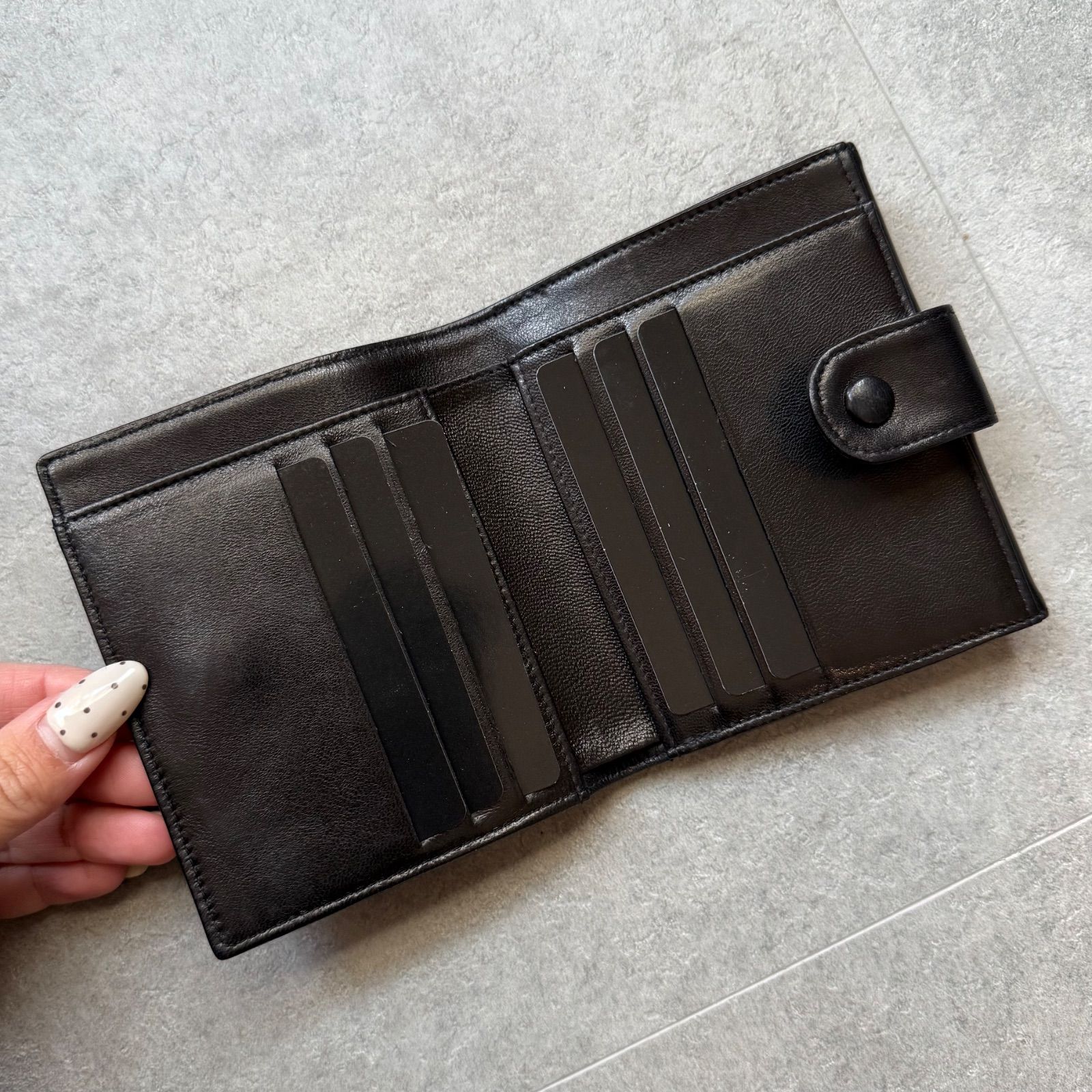 極美品 CHANEL シャネル ココマーク Wホック 二つ折り財布 ラムレザー 